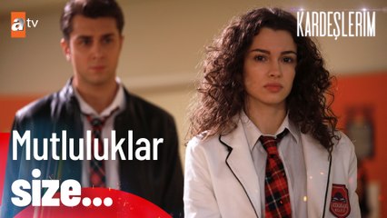 Asiye hem Doruk'u hem de Ömer'i Yasmin'den kıskanıyor - Kardeşlerim 72. Bölüm