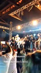 Deyverson rouba a cena com funk em festa do Palmeiras