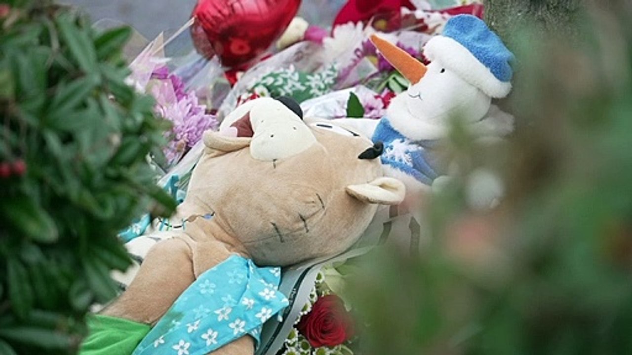 Hundreds gather for Solihull vigil