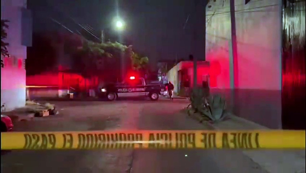 De cuatro balazos fue acribillado un joven en la colonia Colonial de Tlaquepaque