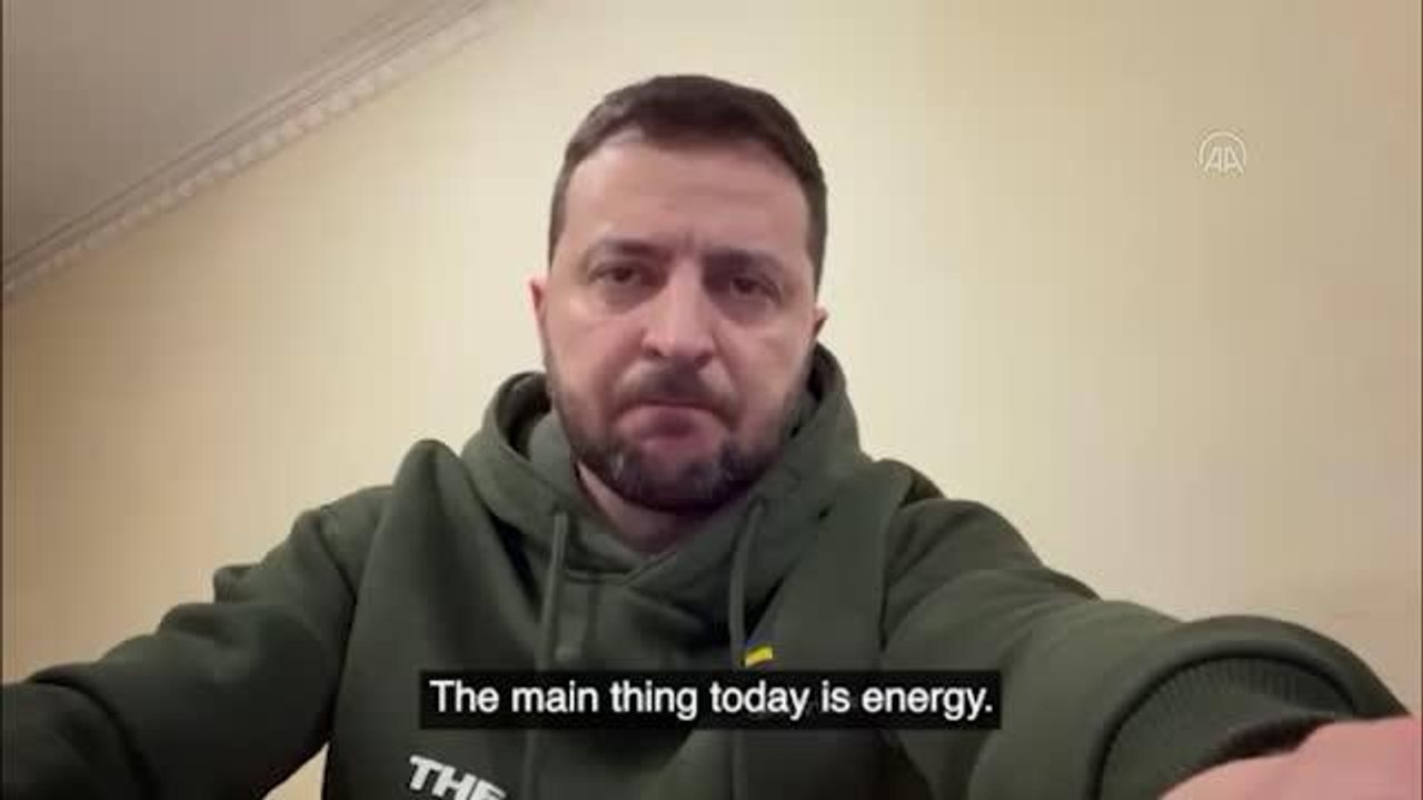 Ukrayna Devlet Başkanı Zelenskiy: "(Elektrik kesintileri) Kiev'de durum kötü"