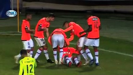 Confira a goleada do Atlético-PR sobre o Peñarol pela Copa Sul-Americana