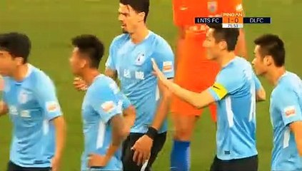 Tardelli marca dois em vitória do Shandong Luneng