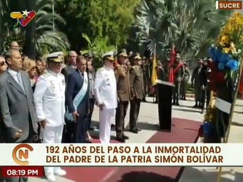 Sucre | Autoridades civiles y militares realizan ofrenda floral a El Libertador Simón Bolívar