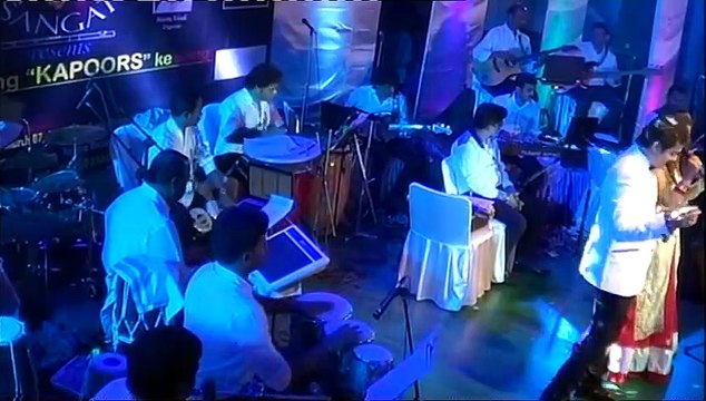 Hum Tum Ek Kamre Mein Band Ho | Moods Of Lata Mangeshkar | Sumit Nagar & Sarrika Singh Live Cover Romantic Song ❤❤