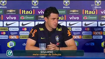 Giuliano e Filipe Luís entram como titulares no jogo contra a Bolívia
