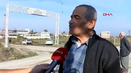 Kamyon tabelaya çarptı, 45 kişinin yaşadığı mahallenin yönü değişti