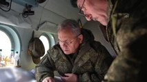 Rusya Savunma Bakanı Şoygu, Ukrayna'da savaşan Rus birlikleri denetledi