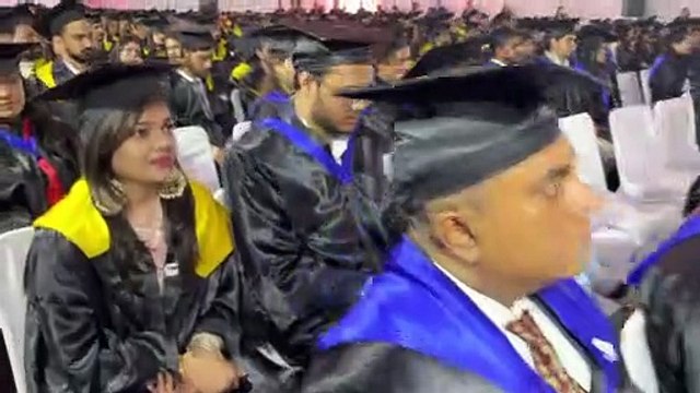 पेरेंट्स की मौजूदगी में 638 स्टूडेंट्स को प्रदान की गई डिग्री, दीक्षांत समारोह आयोजित