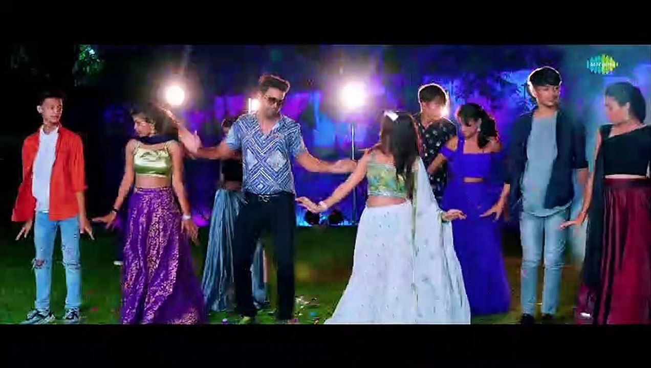 खिला के पिज़्जा _ #Lado Madheshiya New Song _ #Arohi Bhardwaj _ #Bhojpuri Gaana