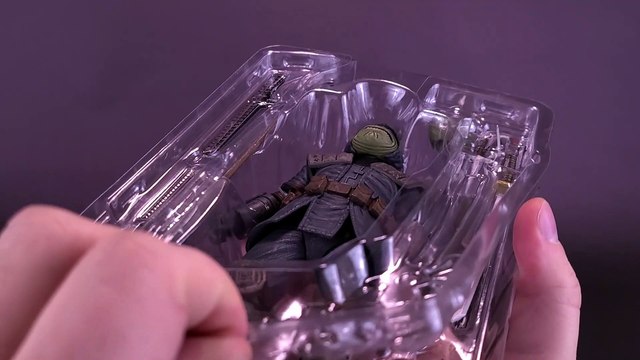 NECA Predator 2 Ultimate Warrior Predator Figure