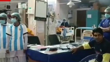 হুগলি: বেডে শুয়ে ফুটবল বিশ্বকাপ দেখবে রোগীরা