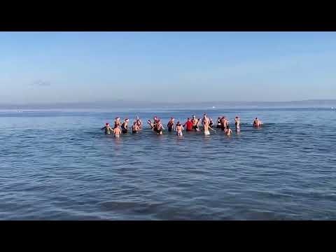 Martigues : un plongeon dans une eau à 9 degrés !