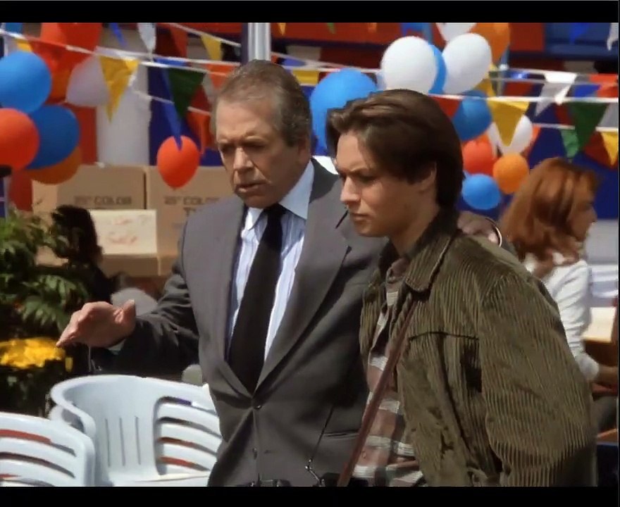 Lois & Clark Las nuevas aventuras de Superman 2 temporada  capitulo 5 iglesia de metrópolis