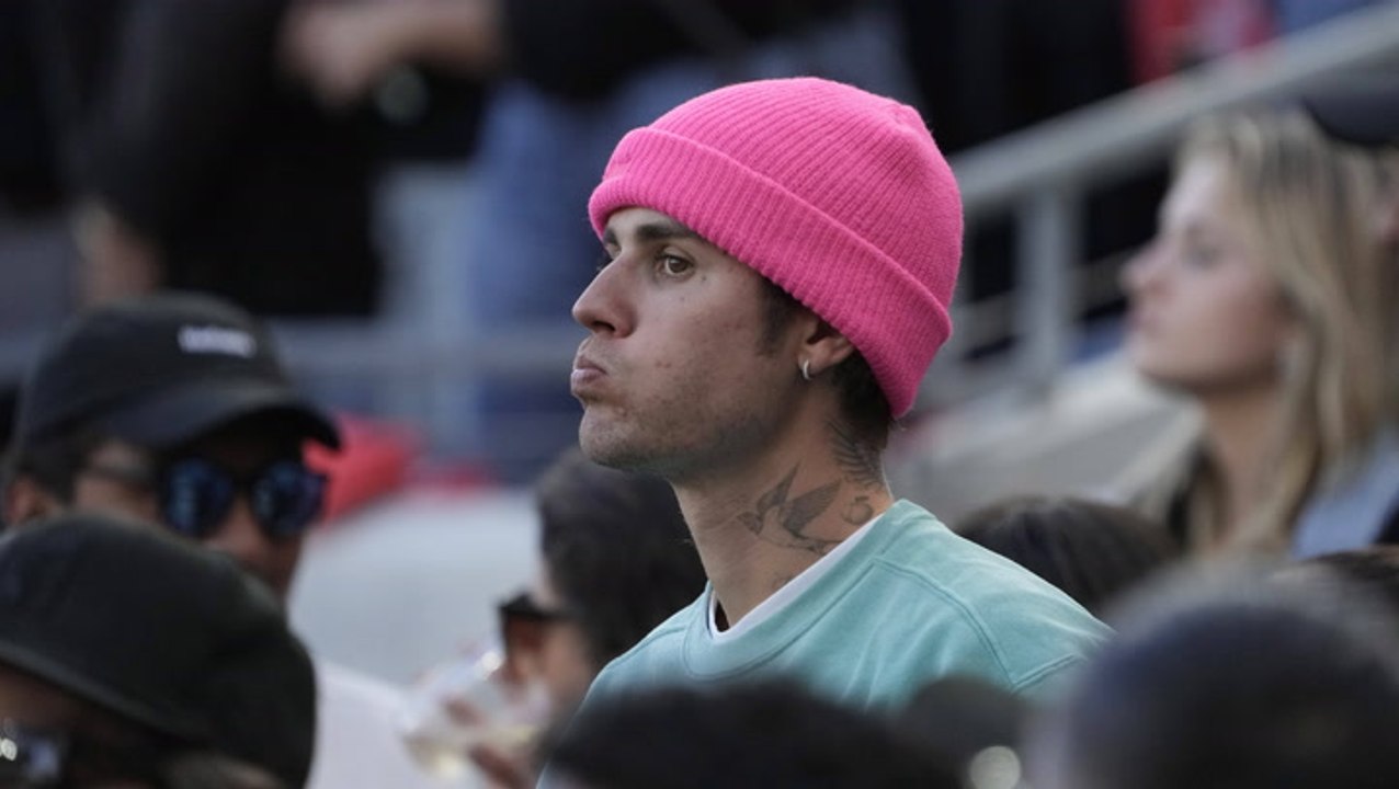 Justin bieber schießt wegen merch gegen h&m: „das ist müll!“