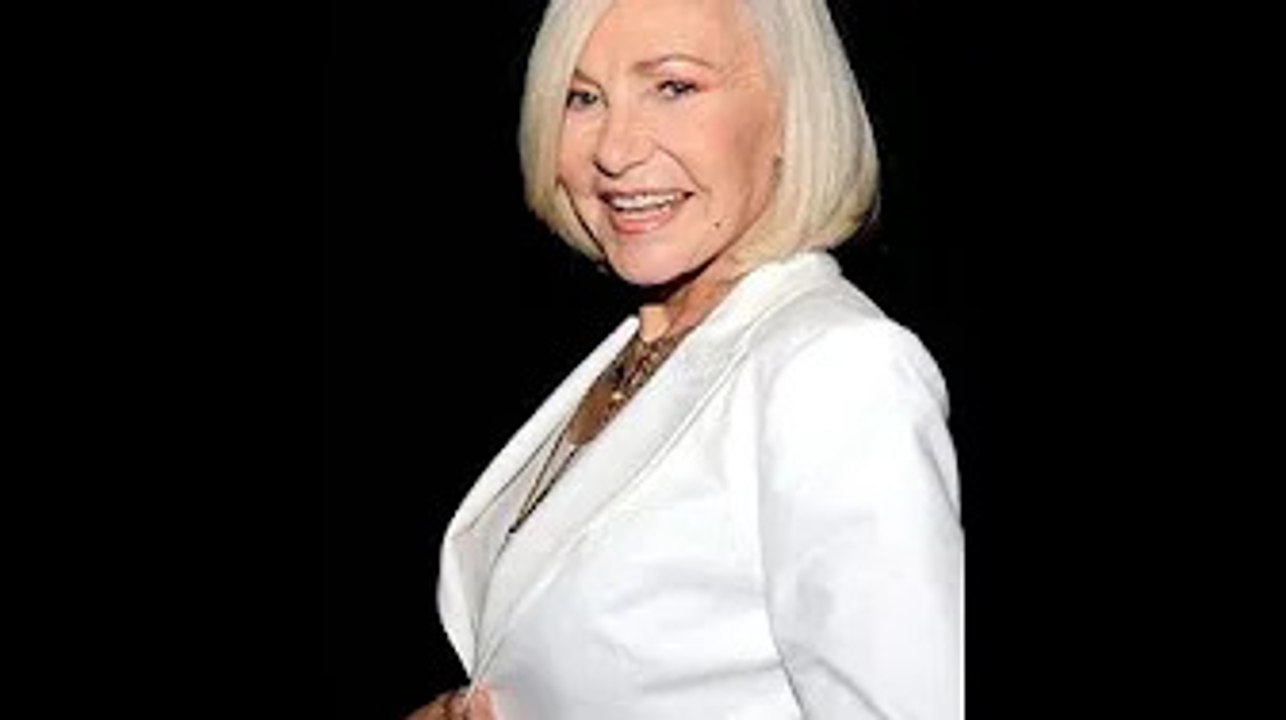 Michèle Torr, qui n’a pas abandonné son fils malade en fauteuil roulant, est, à 75 ans, “fière de