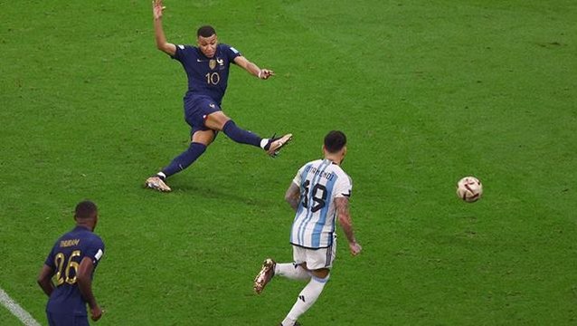 Fransa'nın yıldızı Mbappe, 97 saniyede Dünya Kupası finalinin kaderini değiştirdi