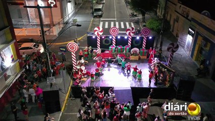 Emoção, festa e encanto marcam o Auto de Natal da escola Brincando e Aprendendo da Tia Ju em Cajazeiras