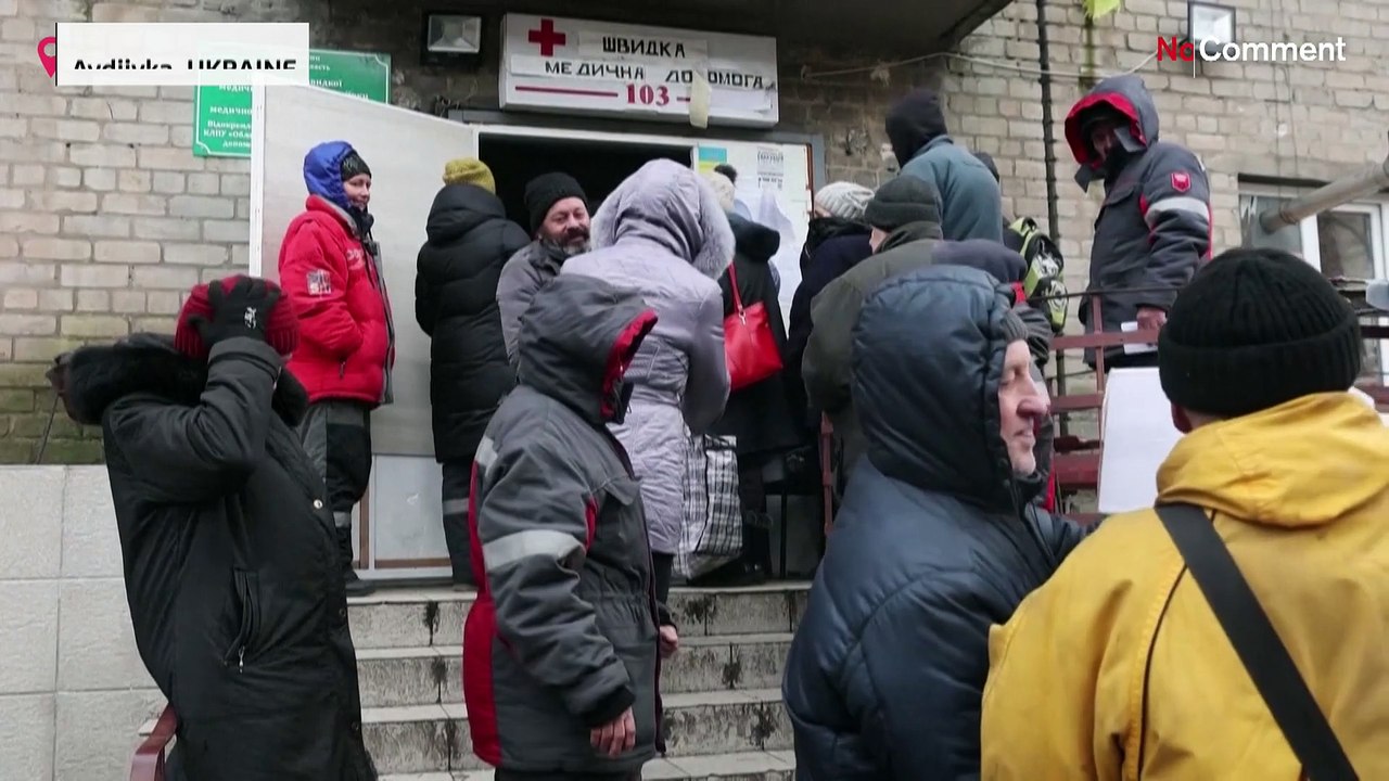 Rentnerin lebt mit 7 anderen im Keller an der Front in der Ukraine