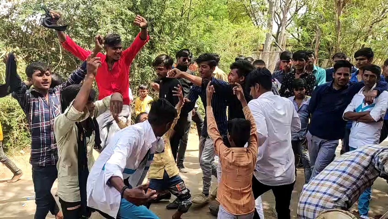 Desi dhol dance
