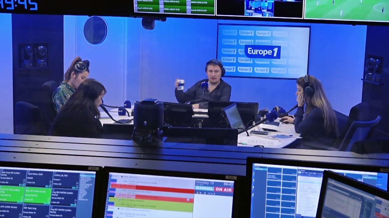 Les cartons jaunes du football déclinés sur internet pour limiter les commentaires toxiques