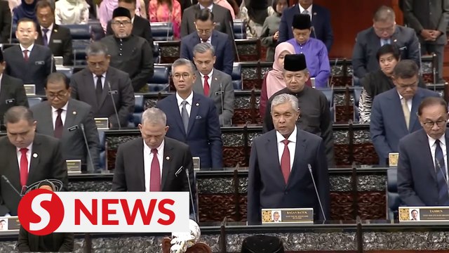Dewan Rakyat observes moment of silence for Batang Kali landslide victims
