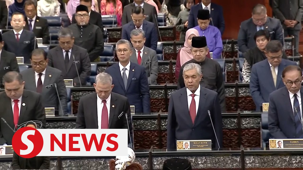 Dewan Rakyat observes moment of silence for Batang Kali landslide victims