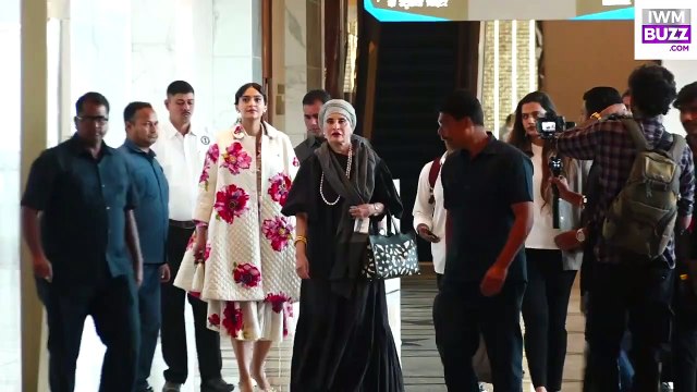 Sonam Kapoor At A Power Talk On Day 3 Of The Architectural Digest Design Show