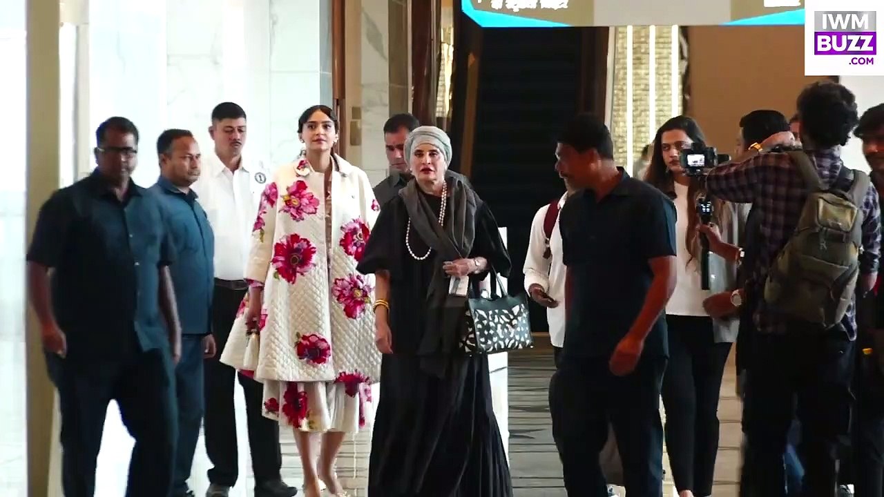 Sonam Kapoor At A Power Talk On Day 3 Of The Architectural Digest Design Show