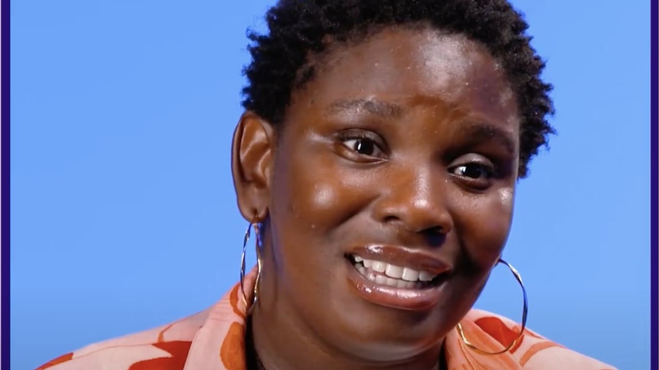 Anne-Liz Deba, victime de harcèlement : "Je recevais des messages de mort tout le temps, l'école ne faisait rien. On ne m'a jamais aidée"