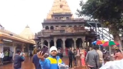 उज्जैन:महाकाल मंदिर में मोबाइल ले जाने पर लगा प्रतिबंध