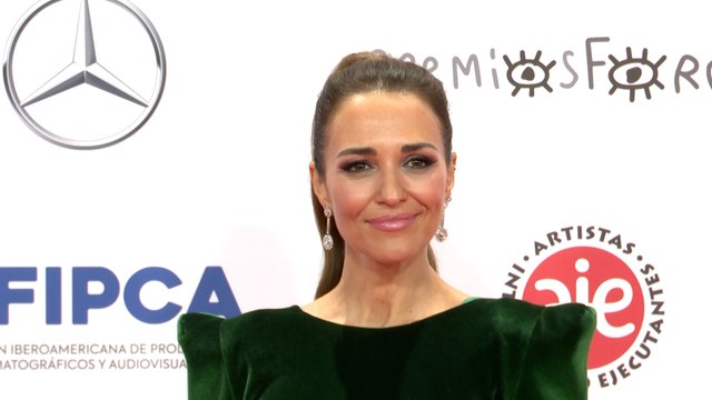 Paula Echevarría brilla con su aplaudido estilismo de terciopelo en los Forqué