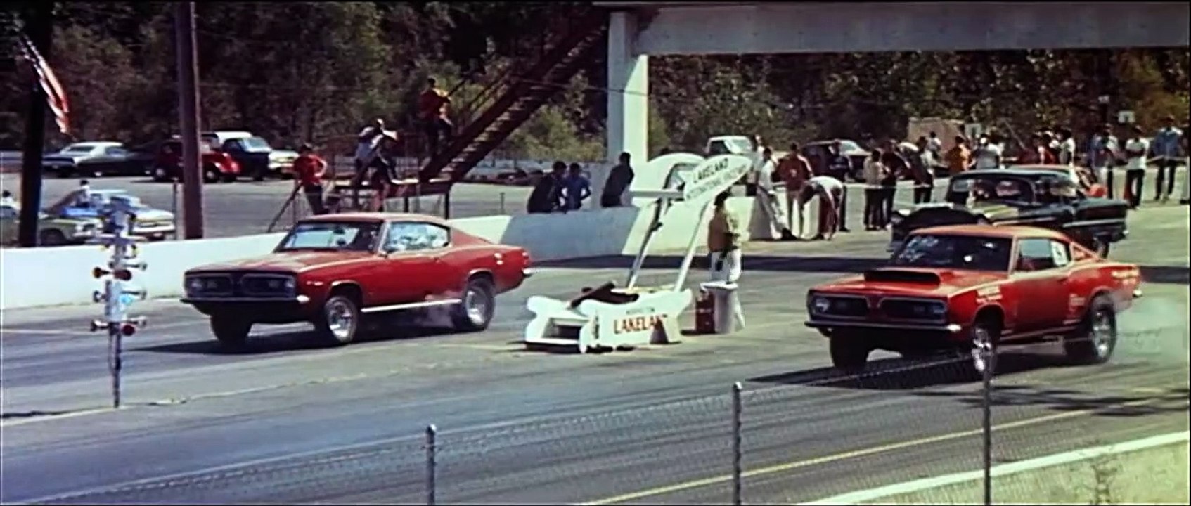 Macadam à deux voies Bande-annonce (EN)