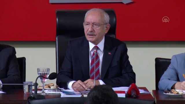 Kılıçdaroğlu, televizyon kanallarının Ankara temsilcileri ile bir araya geldi