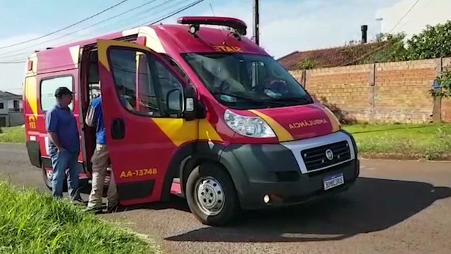 Ciclista tem fratura no braço após ser atingido por carro no Pioneiros Catarinenses