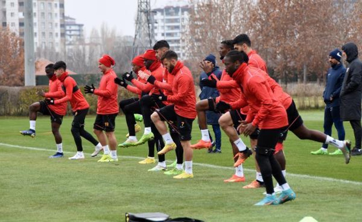 Çağdaş Atan: "Kamp döneminde fiziksel anlamda istediğimiz verimi aldık"