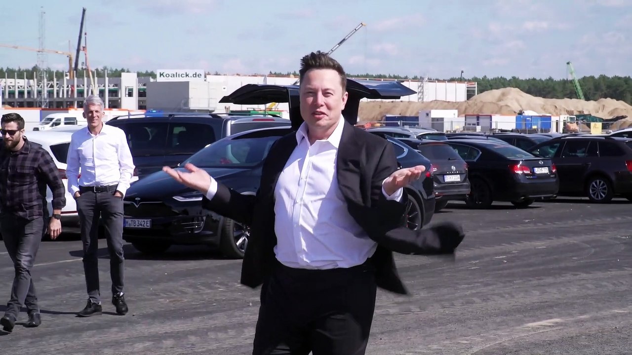 El 57,5% de los encuestados, a favor de que dimita como CEO de Twitter Elon Musk