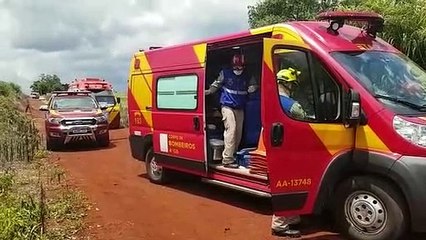 Mulher fica ferida após capotamento na BR-163