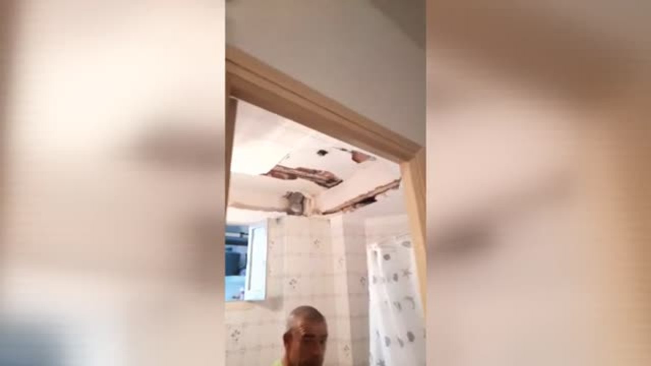 Una murciana de 95 años lleva tres meses con la casa apuntalada porque los seguros no asumen la obra