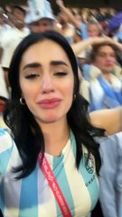 Lali llora de la emoción por ser campeones del mundo y abraza a Marley, su compañero en el Mundial de Qatar 2022