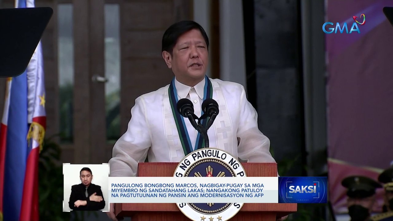 Pangulong Bongbong Marcos, nagbigay-pugay sa mga miyembro ng Sandatahang Lakas; nangakong patuloy na pagtutuunan ng pansin ang modernisasyon ng AFP | Saksi