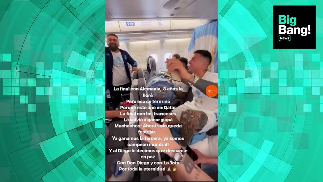 Emotivo homenaje al Diego y festejo: los campeones del mundo cantaron su nueva versión de Muchachos