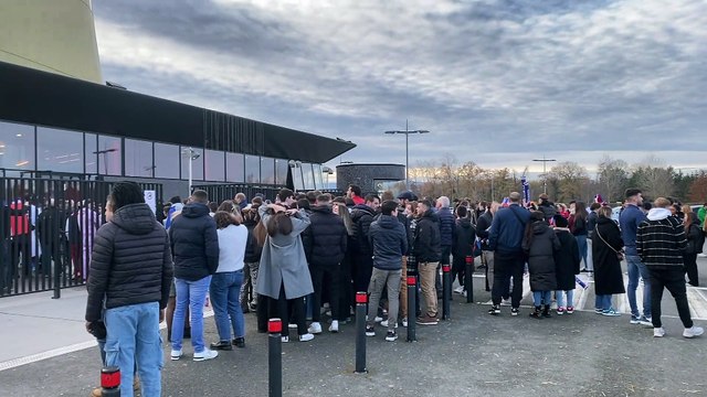 Les supporters des Bleus repartent déçus du Scarabée de Riorges