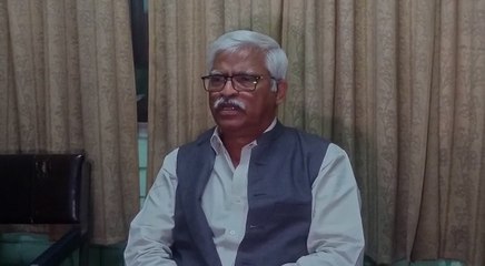 বেচারাম পুলিশকে আছাড় মারতে বলেছেন মানে পুলিশমন্ত্রীকেও আছাড় মারার কথা বলেছেন: সুজন| Oneindia Bengali