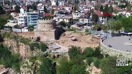 Sahte mimar soruşturması sürüyor