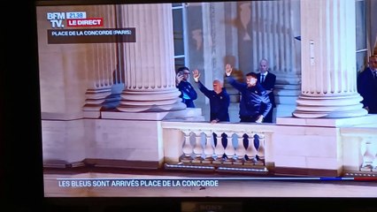 Les Bleus ovationnés au Crillon