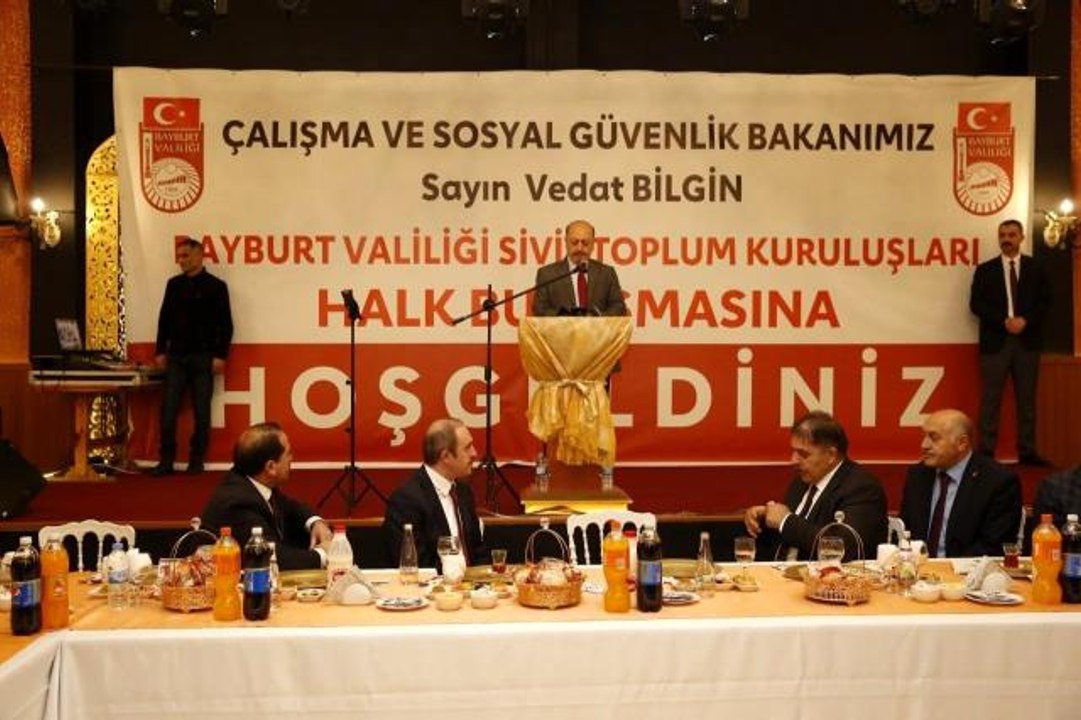 Bakan Bilgin, Bayburt'ta sivil toplum kuruluşla...