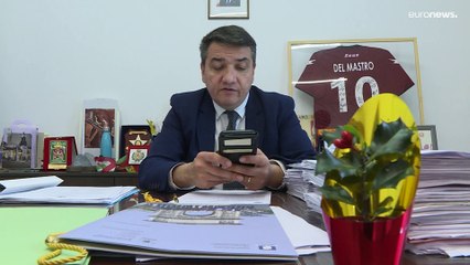 Natal "menos iluminado" em Itália