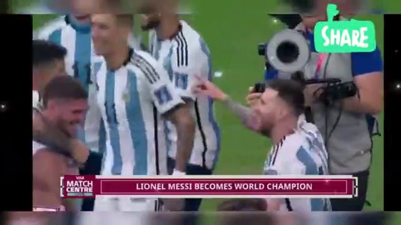 Lionel Messi Celebrates with his beautiful family after Argentina team won Qatar 2022 FIFA World Cup     Lionel Messi comemora com sua linda família depois que a seleção argentina venceu a Copa do Mundo da FIFA Qatar 2022