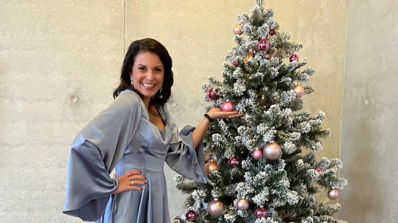 Vanessa Blumhagen sexy: Hier zeigt sie ihre schönen Beine